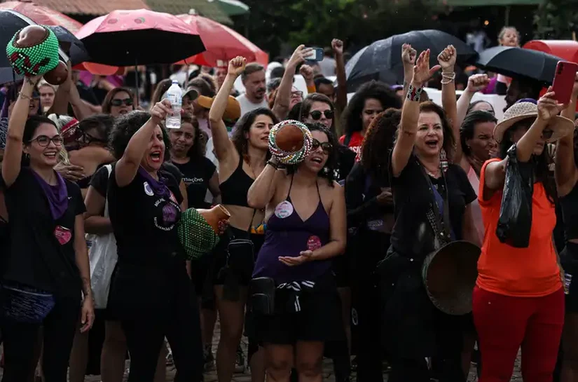 Em Brasília, mulheres denunciam feminicídios e a omissão do Estado