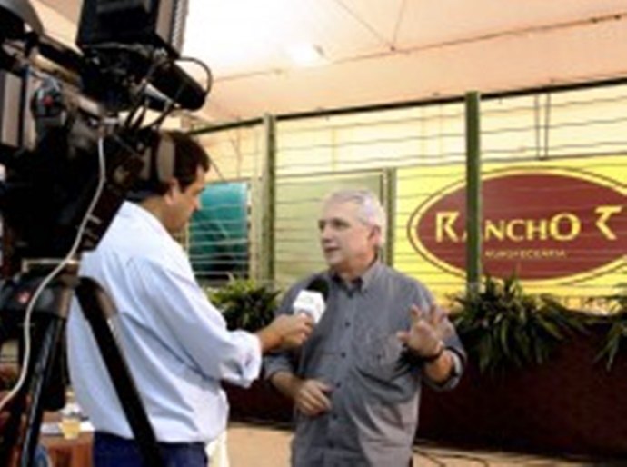 Veja Fotos e Vídeos: Conselheiro comete improbidade ao fazer leilão de gado nelore moucho e ‘fere’ o artigo 7º do TCE de MT