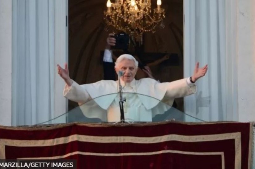 Papa emérito Bento XVI morre aos 95 anos
