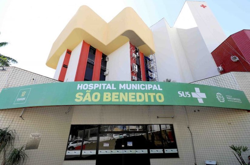 Prefeitura de Cuiabá não paga por serviço e empresa suspende limpeza em hospitais, alegando dívida de R$10 milhões