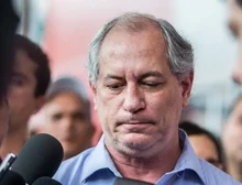 Ciro Gomes recusa convite do PSDB e decide não concorrer à Presidência da República