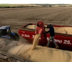 O plano da China para se livrar da dependência do agro brasileiro (e por que isso assusta o Brasil)