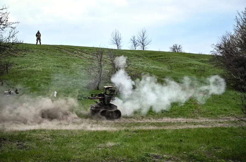 Ucrânia utiliza soldados robôs no lugar de humanos em guerra contra Rússia