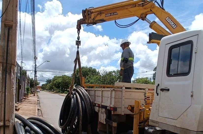 Polícia Civil prende funcionários de empresa com uma tonelada de fios de cobre furtados