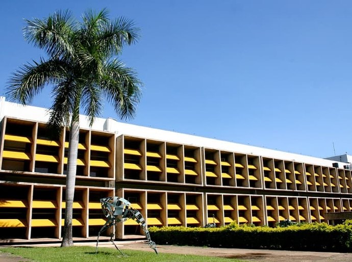 Universidade Federal de Mato-Grosso (UFMT) investigará denúncias de fraudes na lista de aprovados da segunda chamada das vagas remanescentes do Sisu