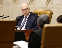 Fachin vai comandar processos sobre futuro de dois colegas de STF