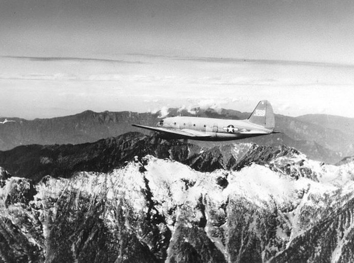 O misterioso caso dos 600 aviões americanos que caíram no Himalaia durante 2ª Guerra Mundial