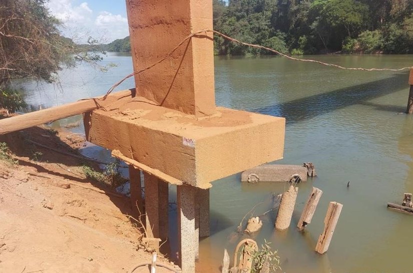Sinfra alerta que ponte interditada no Rio Teles Pires em Sorriso pode cair