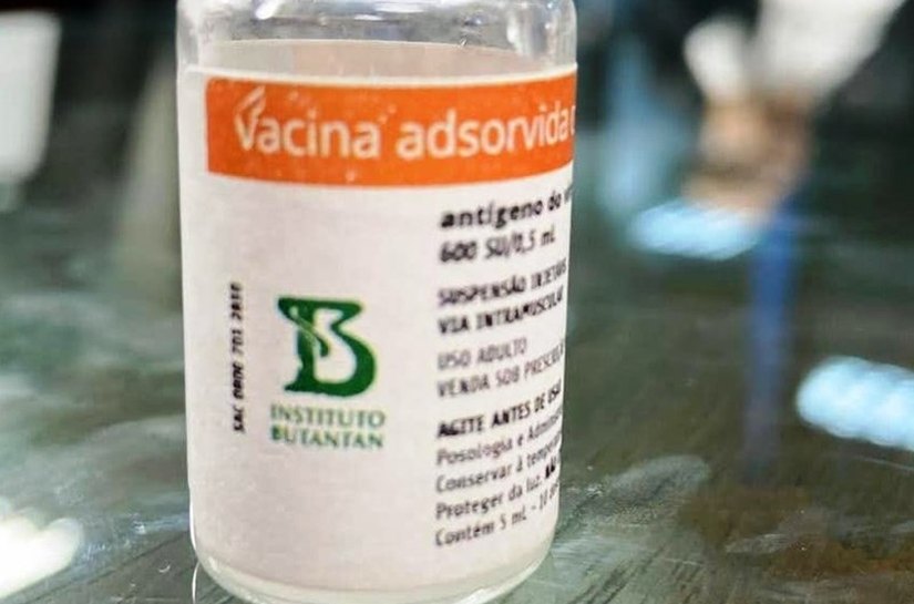 Doses da Coronavac importadas pelo Butantan devem chegar ao Brasil em 2 semanas