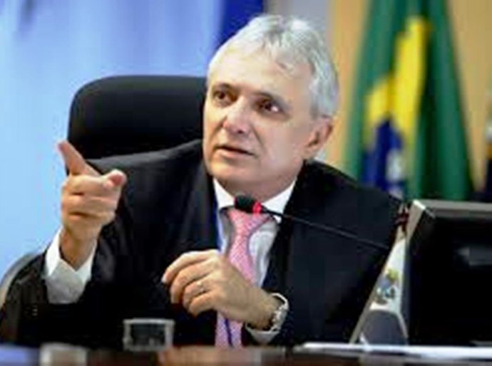 Editorial: Triste fim de Antônio Joaquim