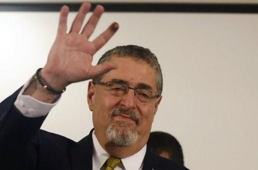 Guatemala elege Bernardo Arévalo, 1º presidente progressista após 40 anos de governos conservadores