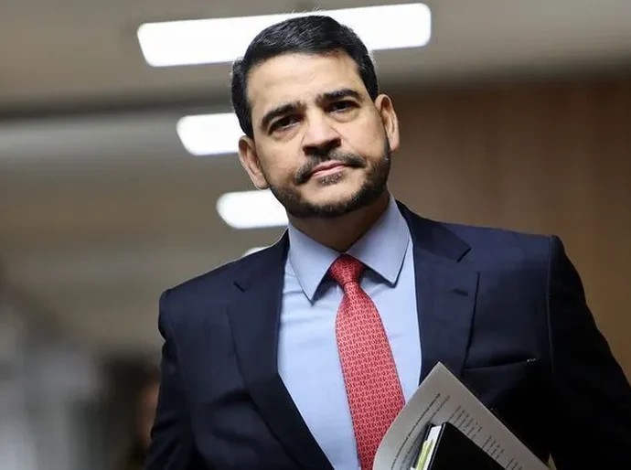 Mapa do governo prevê apoio do Centrão e de parte da oposição a Messias