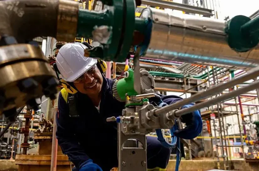 Como Colômbia se tornou uma das melhores economias de 2025 e quais desafios enfrenta?