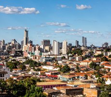 Prefeitura prevê arrecadar R$ 1 milhão com Show do Guns N’ Roses em Cuiabá