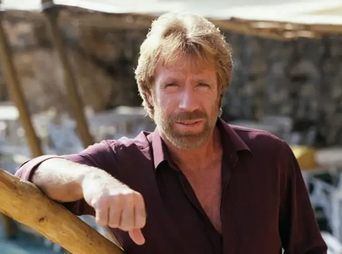 Morre Chuck Norris, lenda dos filmes de ação, aos 86 anos; relembre sua carreira em imagens