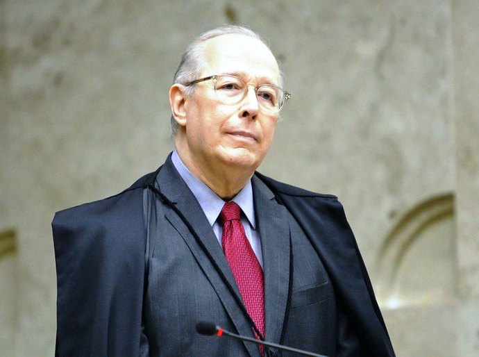 Celso de Mello se despede do STF cobrando que Bolsonaro seja tratado como um “igual perante o Estado”