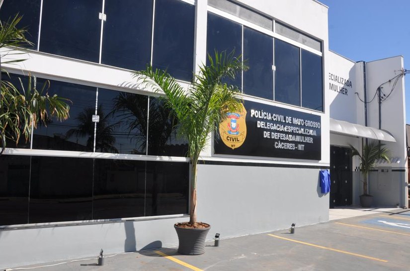 Polícia Civil prende mãe que jogou água quente no filho devido a acidente doméstico