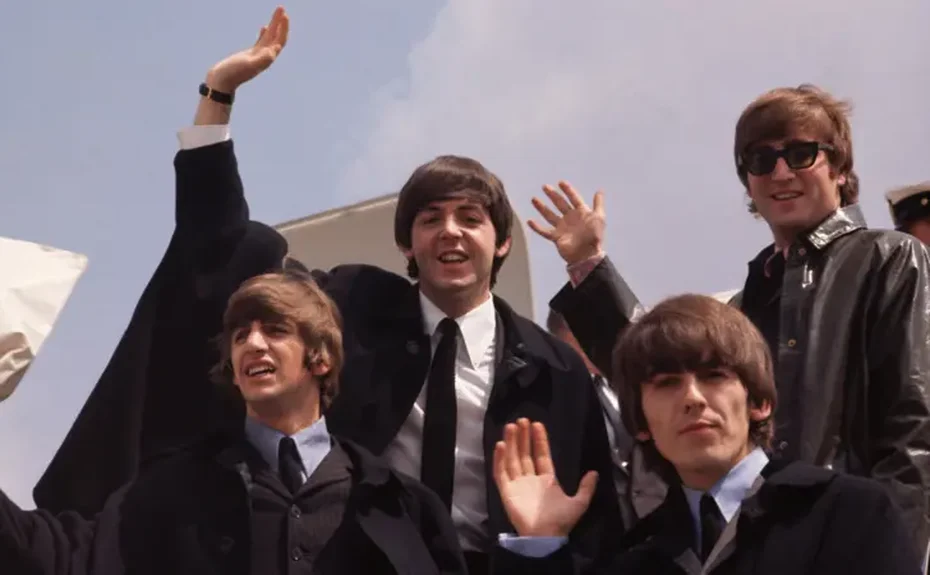 Beatles vão abrir museu em Londres em 2027 com acesso ao lendário telhado do último show
