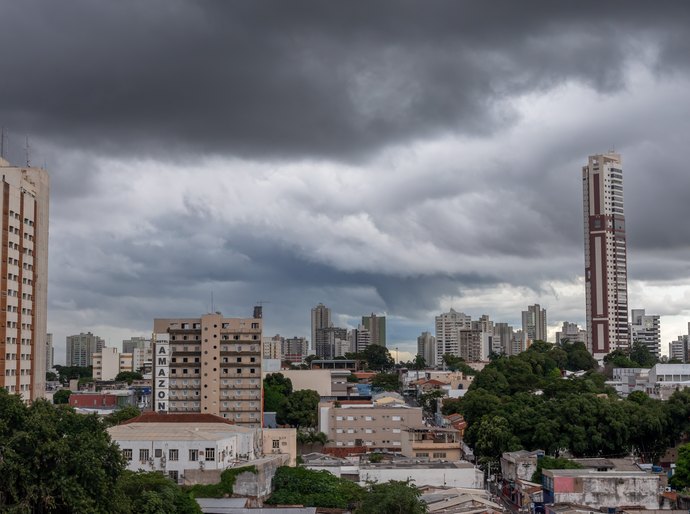 Prefeitura prepara ação para atender população vulnerável durante frente fria em Cuiabá