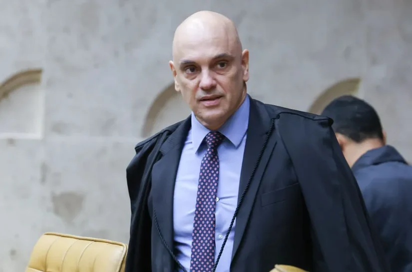 Oposição apresenta novo pedido de impeachment contra Moraes