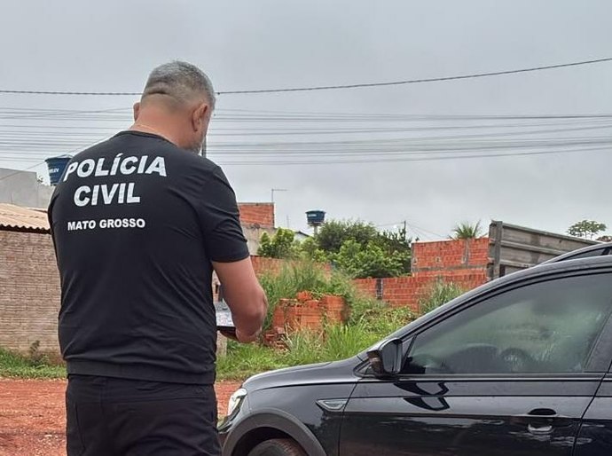 Operação da Polícia Civil desarticula central de golpes virtuais em Várzea Grande