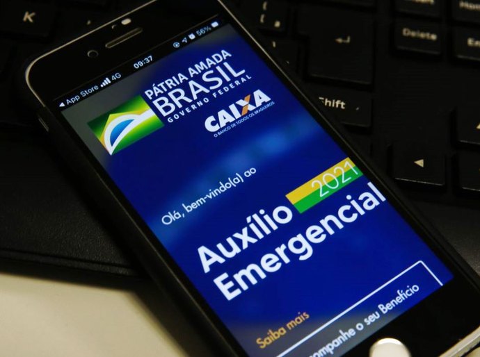 Trabalhadores nascidos em julho podem sacar o auxílio emergencial