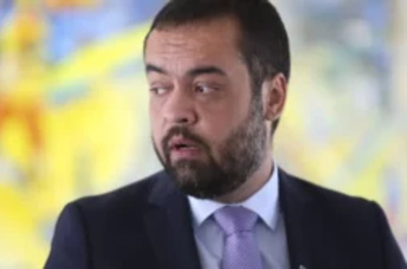 Ex-governador do RJ, Cláudio Castro é alvo de operação da PF