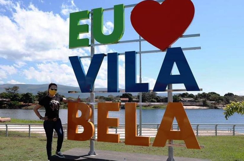 Primeira-dama atende comunidades quilombolas da região de Vila Bela da Santíssima Trindade