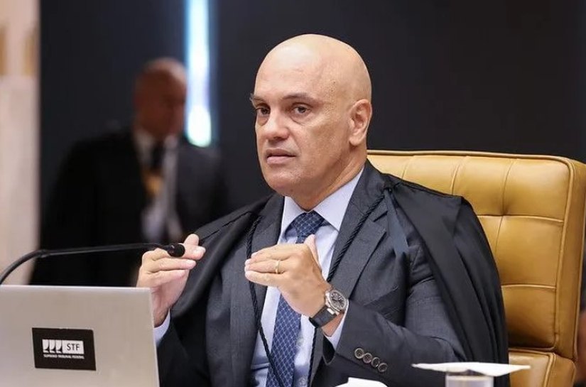 Moraes vota para validar demissão sem justa causa em empresa pública