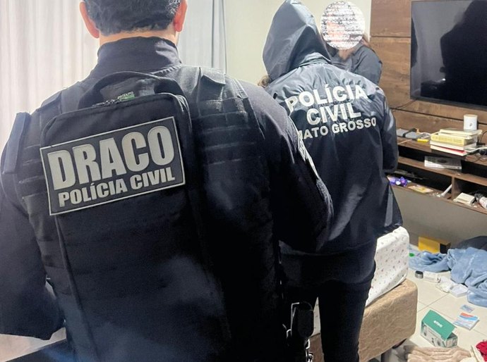 Polícia Civil cumpre 90 mandados para desarticulação de esquema de lavagem de capitais do Comando Vermelho