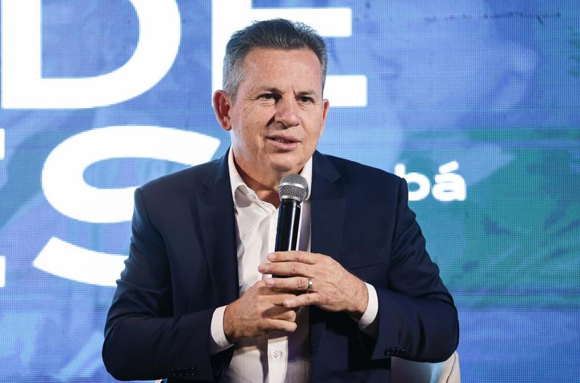Mendes sanciona lei que multa em R$ 5 mil quem jogar lixo em espaços públicos
