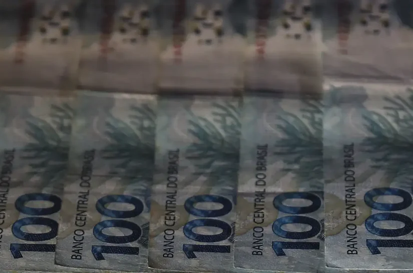 Saiba como resgatar dinheiro investido no Banco Master