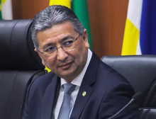 Governador de RR é apontado pela PF como chefe operacional de esquema de fraudes em licitações