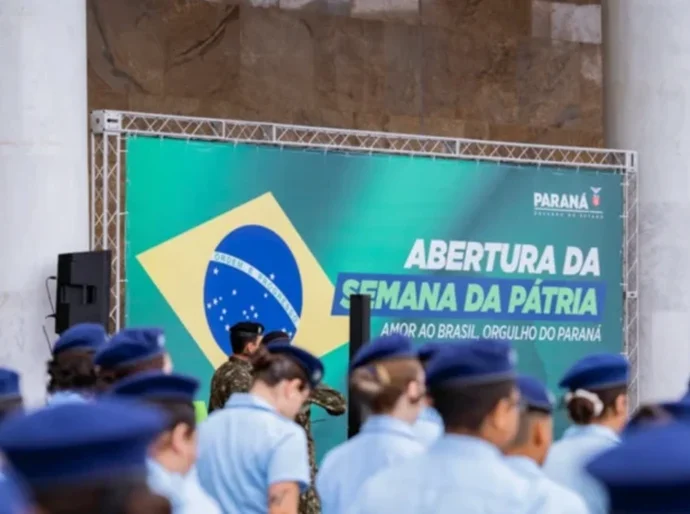 As denúncias de assédio sexual de alunas por PMs em escolas cívico-militares no Paraná: 'Fomos comparadas a prostitutas