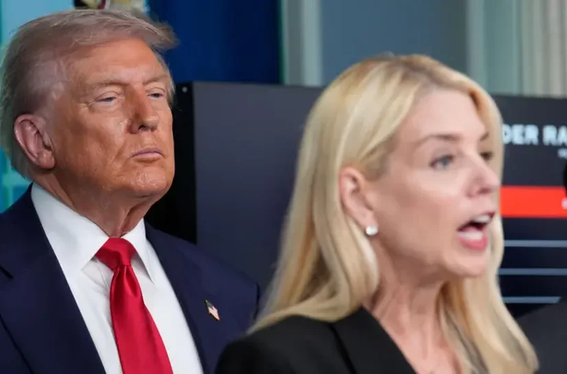 Trump declara emergência em Washington D.C. e convoca Guarda Nacional para expulsar moradores de rua e 'jovens criminosos'
