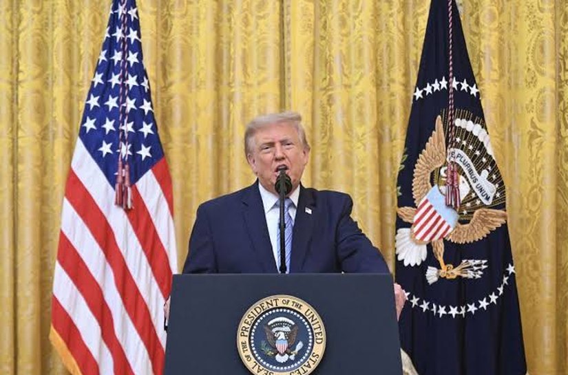 Trump acusa China de adquirir 220 milhões de registros de eleitores dos EUA