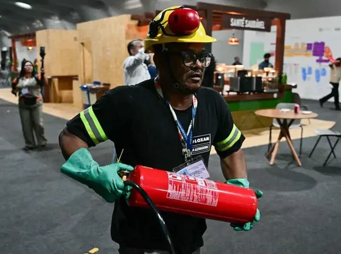 COP30 em Belém é evacuada após incêndio