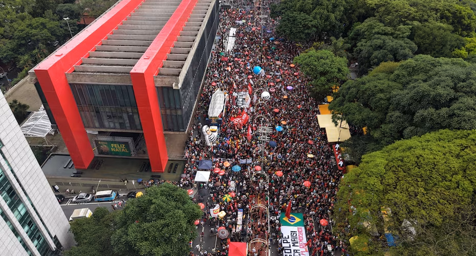 Manifestantes se reúnem em capitais contra PL da Dosimetria