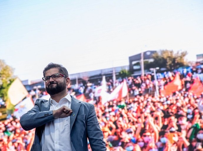 Boric vence as eleições no Chile e promove uma nova esquerda na América Latina