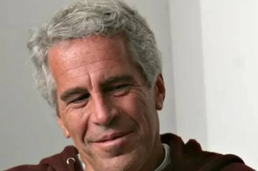Concurso de moda, revista e recrutadora de mulheres no Brasil: os indícios da atuação de Jeffrey Epstein no país