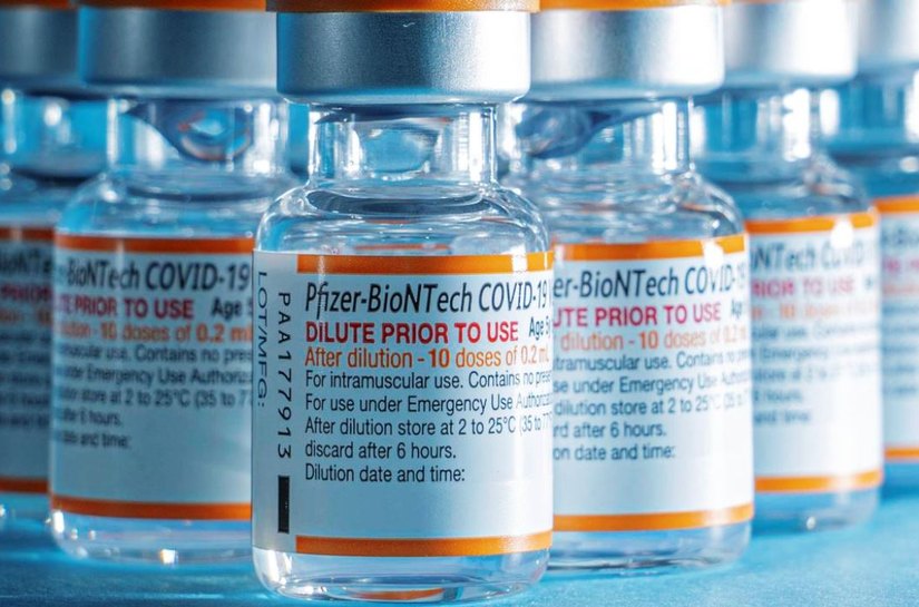 Novo carregamento da vacina pediátrica da Pfizer chega ao Brasil