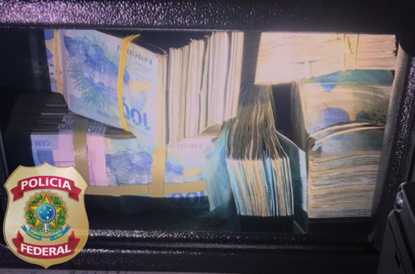 PF realiza operação contra desembargador e filho, suspeitos de envolvimento com organização criminosa em Belo Horizonte