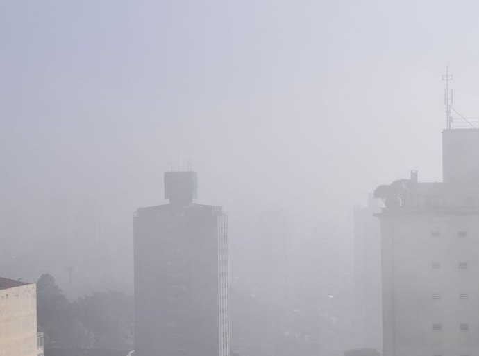 Cuiabanos se preparam para enfrentar baixas temperaturas nos próximos dias, com mínima podendo chegar a 15°C, alerta o Inmet