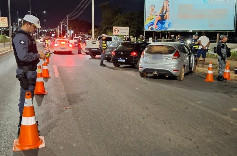 Operação Lei Seca termina com dois condutores presos por embriaguez e 31 veículos removidos em Cuiabá