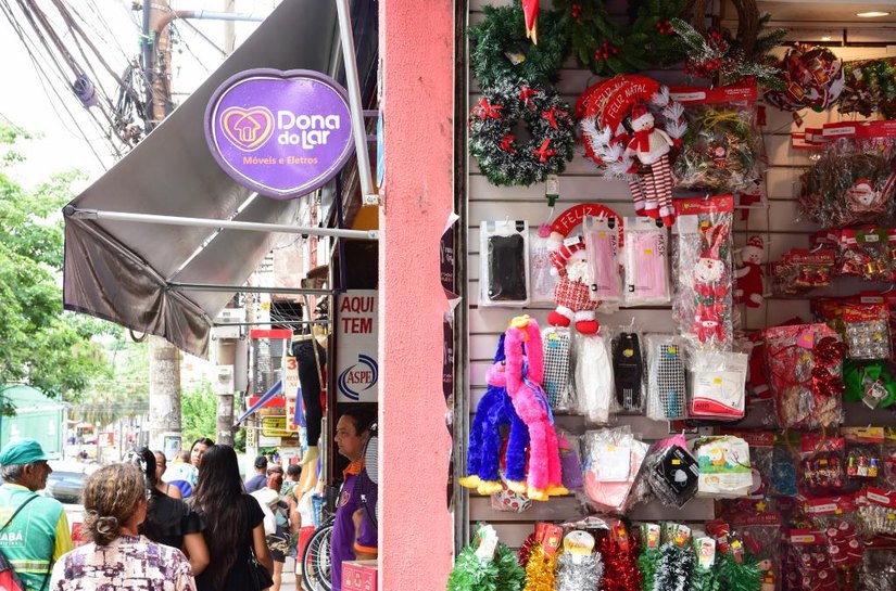 Procon-MT orienta sobre cuidados com as compras de Natal