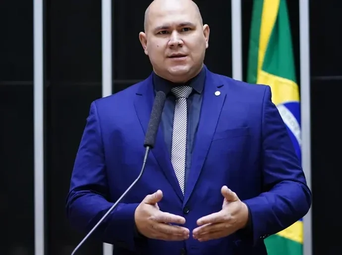 R$ 10,1 MILHÕES SUMIRAM! Brunini expõe sumiço de emendas parlamentares na gestão Emanuel Pinheiro