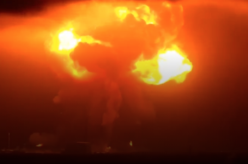 Foguete de bilionário explode durante testes nos Estados Unidos