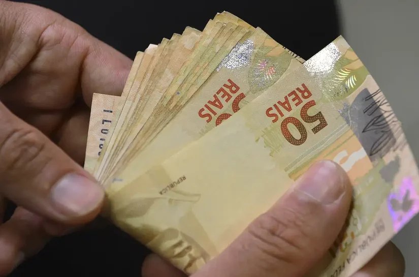 IR zero para quem ganha até R$ 5 mil vale a partir deste mês