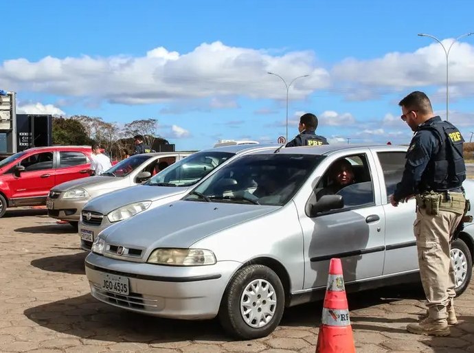 Operação Carnaval da PRF começou na madrugada desta sexta-feira