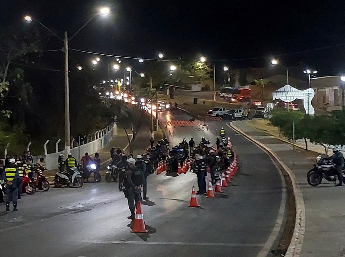 96 motociclistas são autuados e 55 motos removidas durante Operação Lei Seca